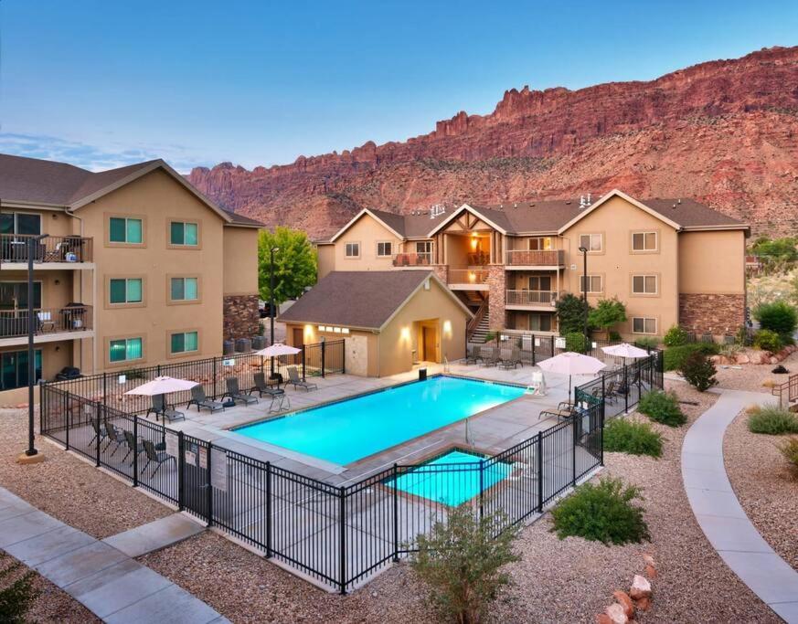 6A Family Friendly Redcliff Condo Pool & Hot Tub Moab Esterno foto